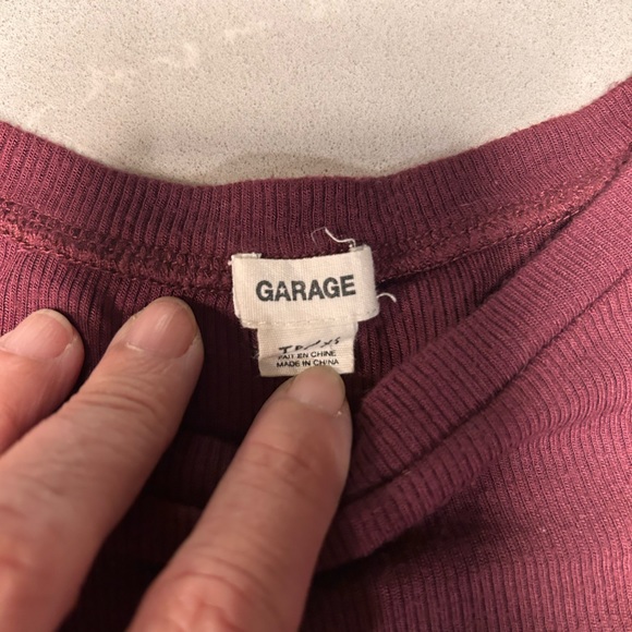 Cropped Tee - Picture 2 of 3